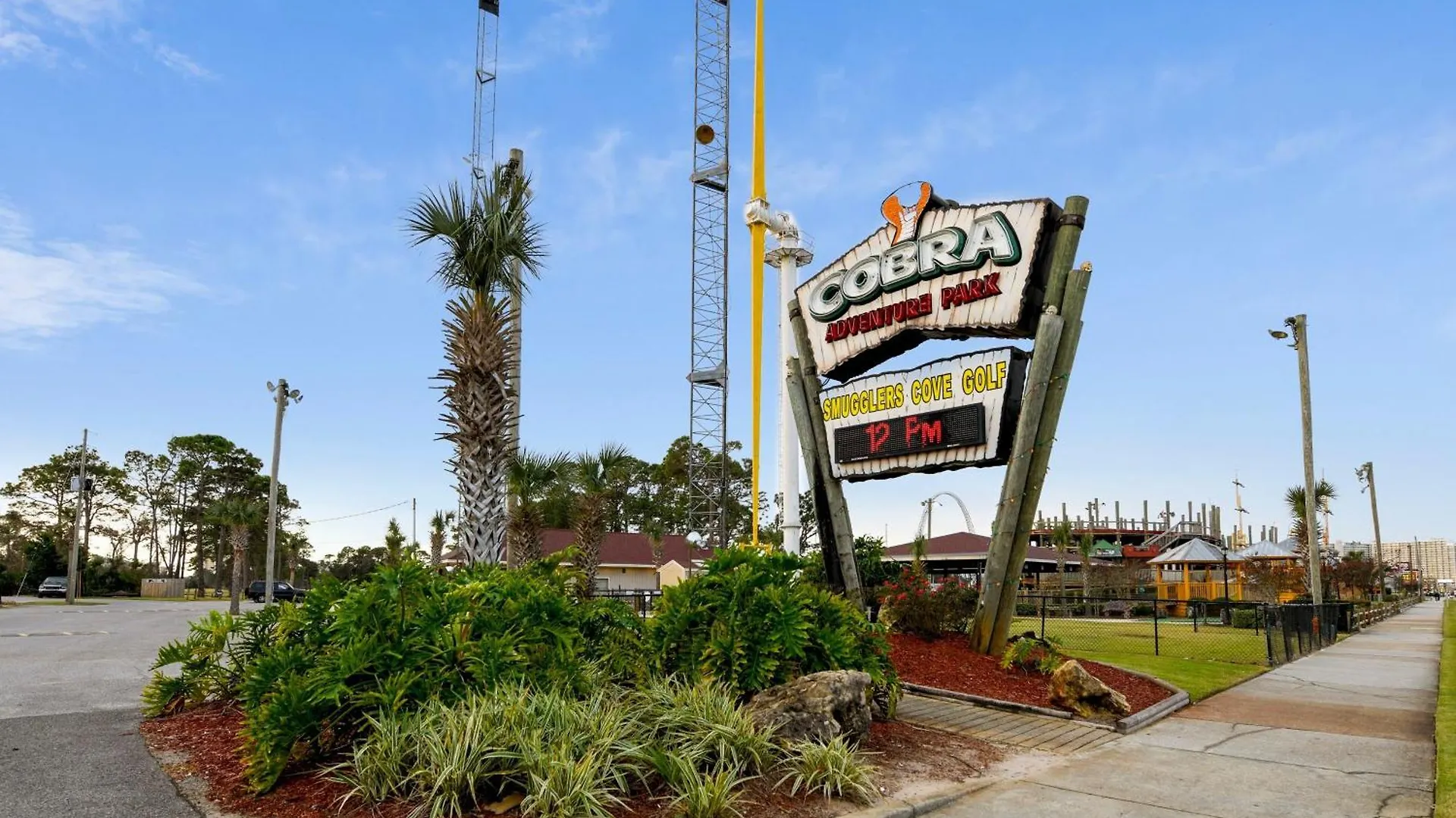 Сasa de vacaciones Moonspinner #715A By Book That Condo Panama City Beach